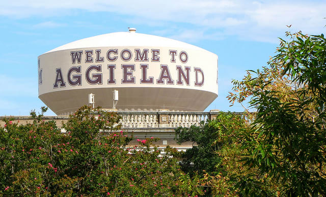 Welcome to Aggieland water tower.